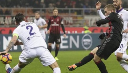  佛罗伦萨客场爆冷，紫百合力克争冠劲旅  