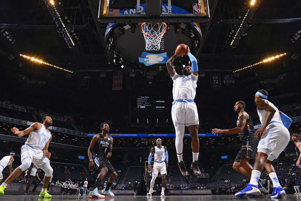  威尼斯攻防两端失衡，主场惨败暴露防守漏洞