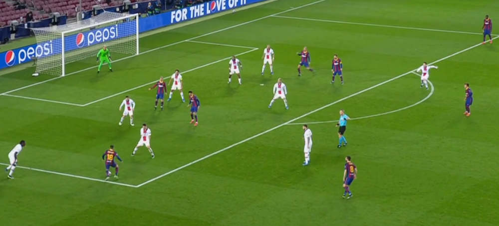  巴黎街头足球赛吸引万人参与，姆巴佩担任大使  